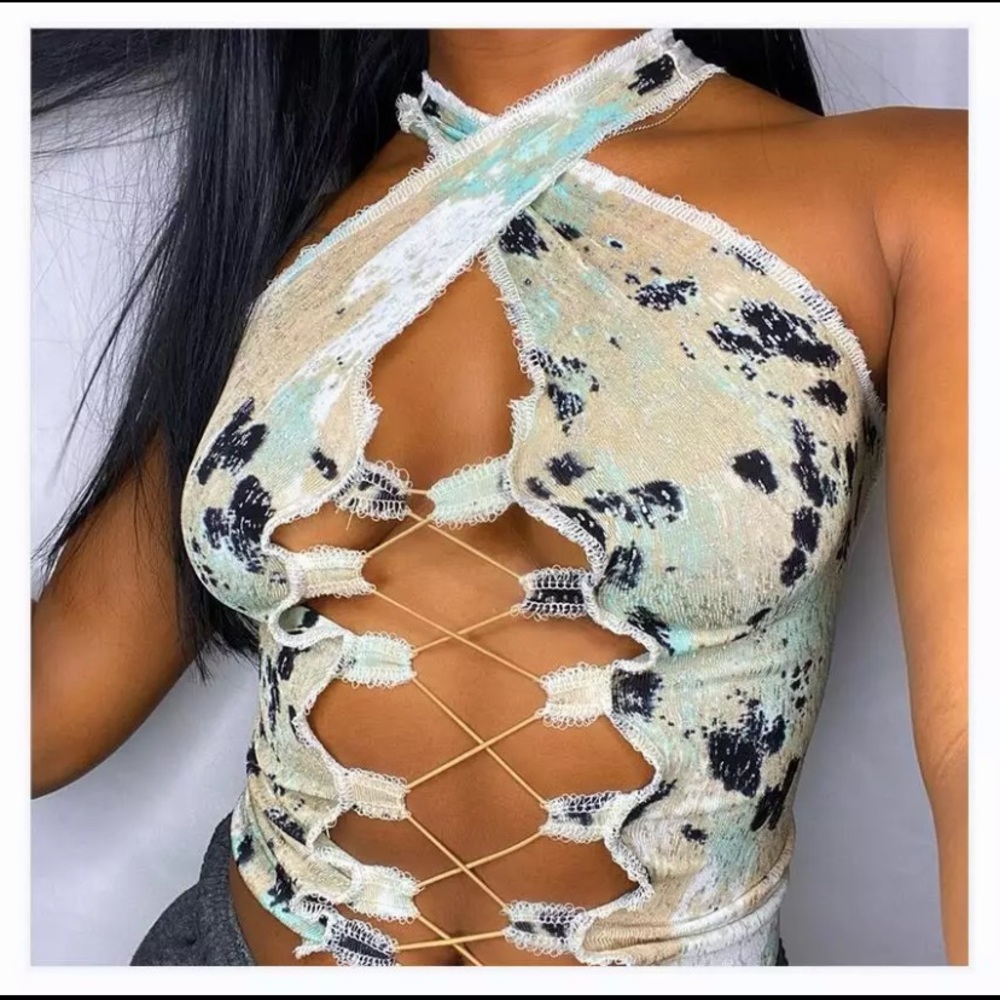 “ Bussin crop “